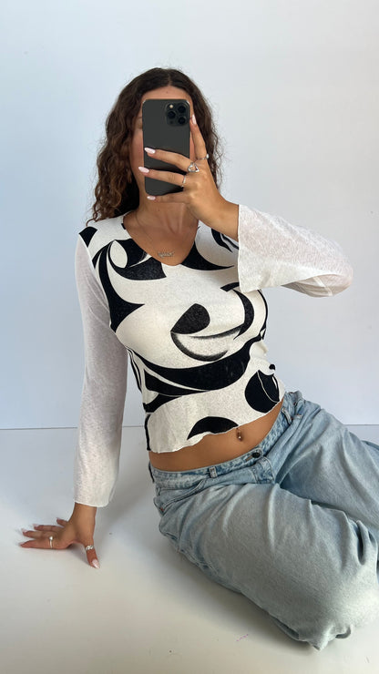 00s white swirl mesh top- size M