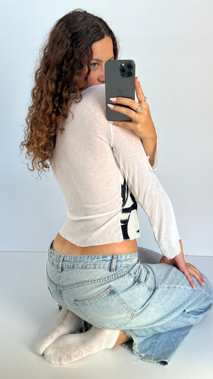 00s white swirl mesh top- size M