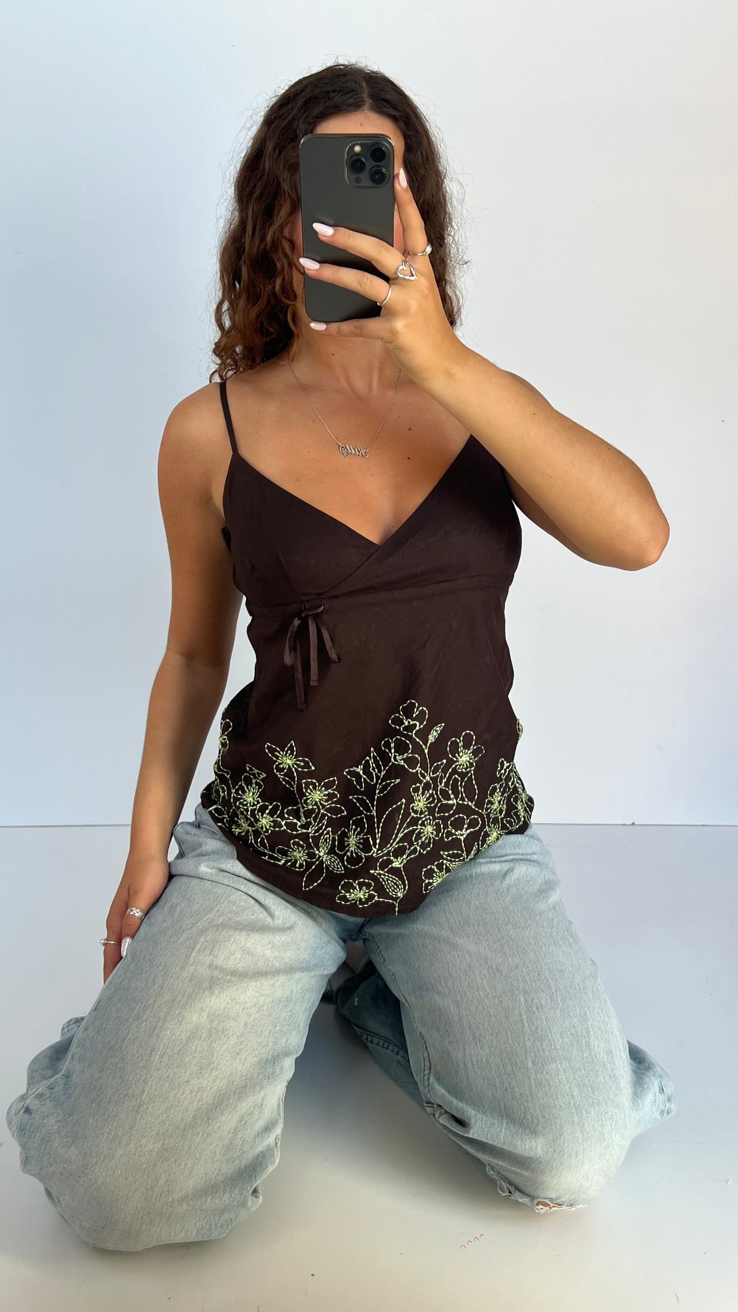 00s brown embroidered cami- size L