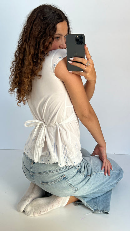 00s white lace babydoll top- size M