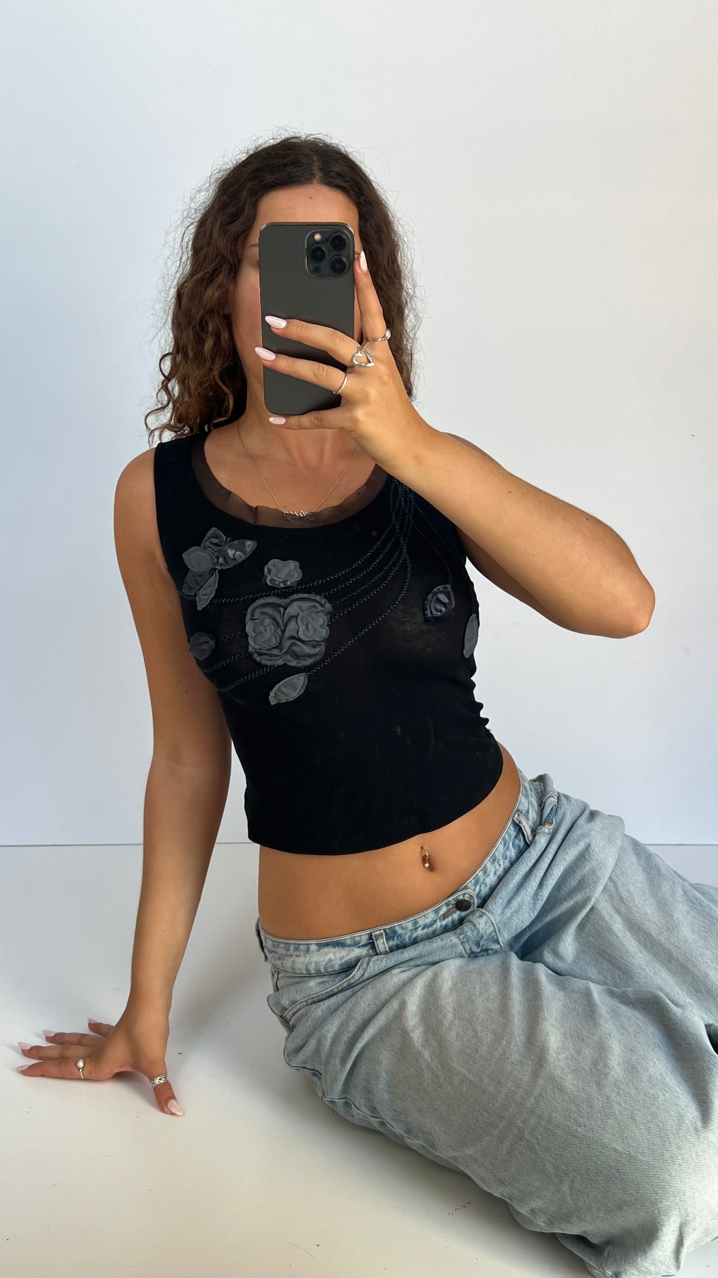 00s black mesh flower tank top- size S