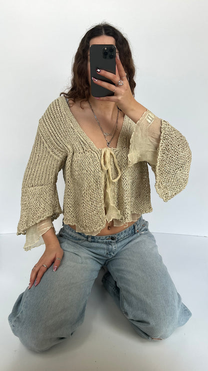 00s cream crochet cardigan- size M
