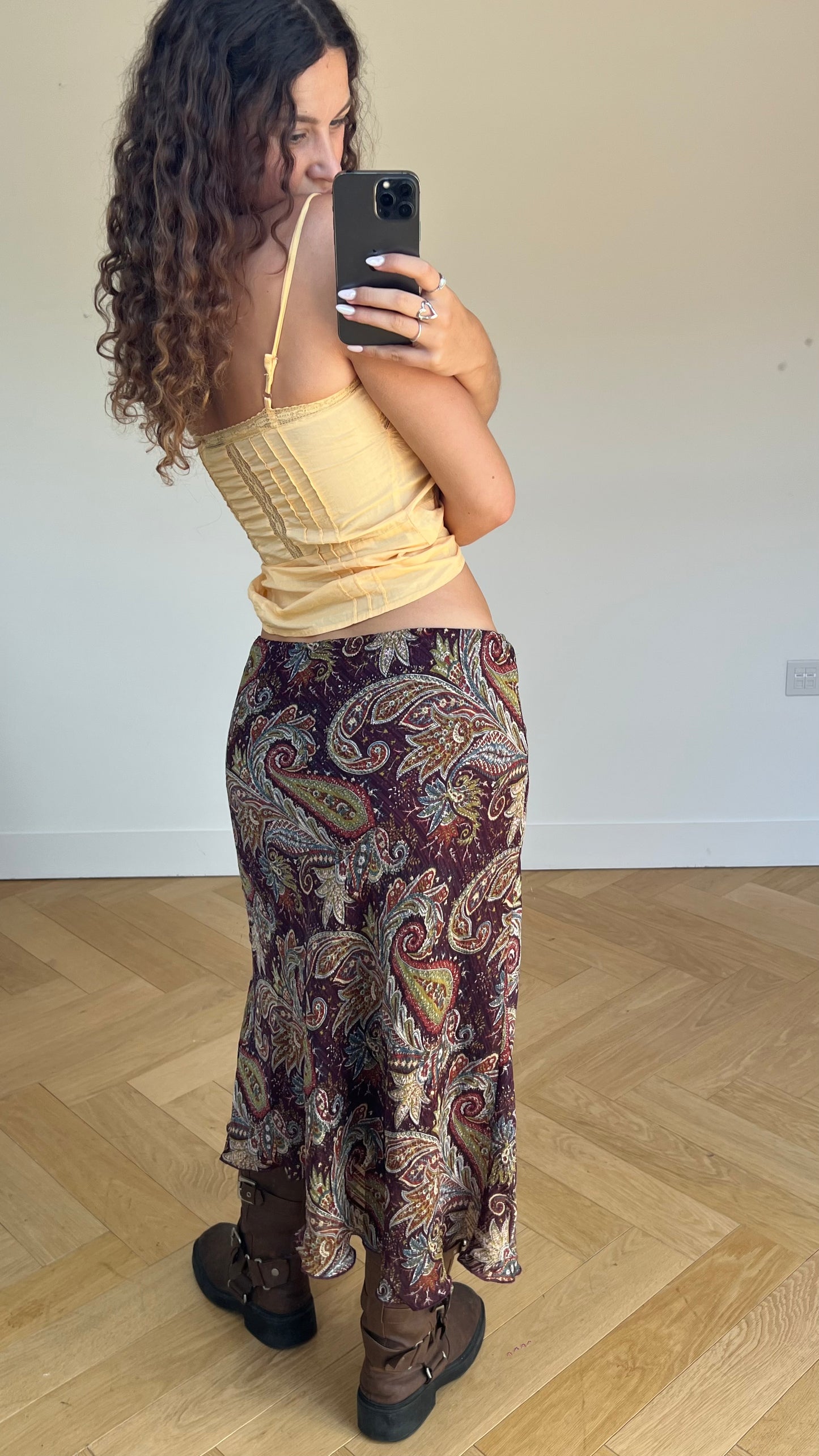00s purple paisley maxi skirt- size L