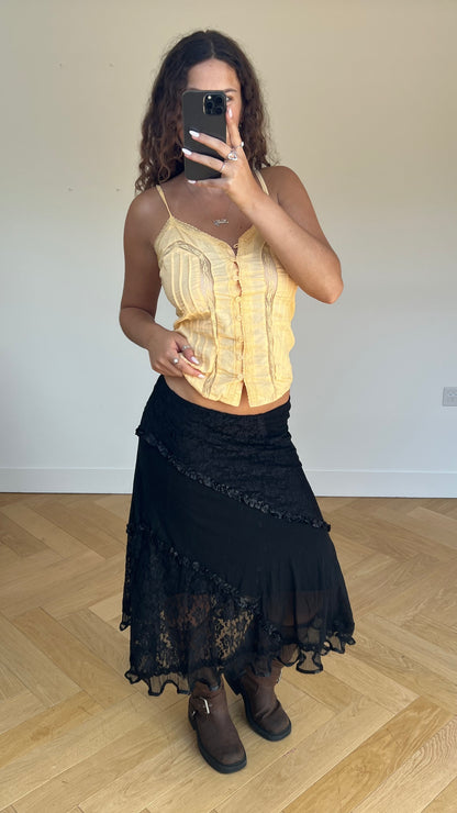00s black lace maxi skirt- size M