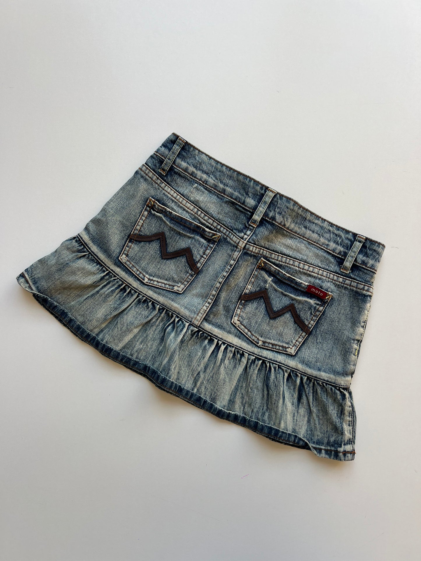 00s denim pleated mini skirt- size S