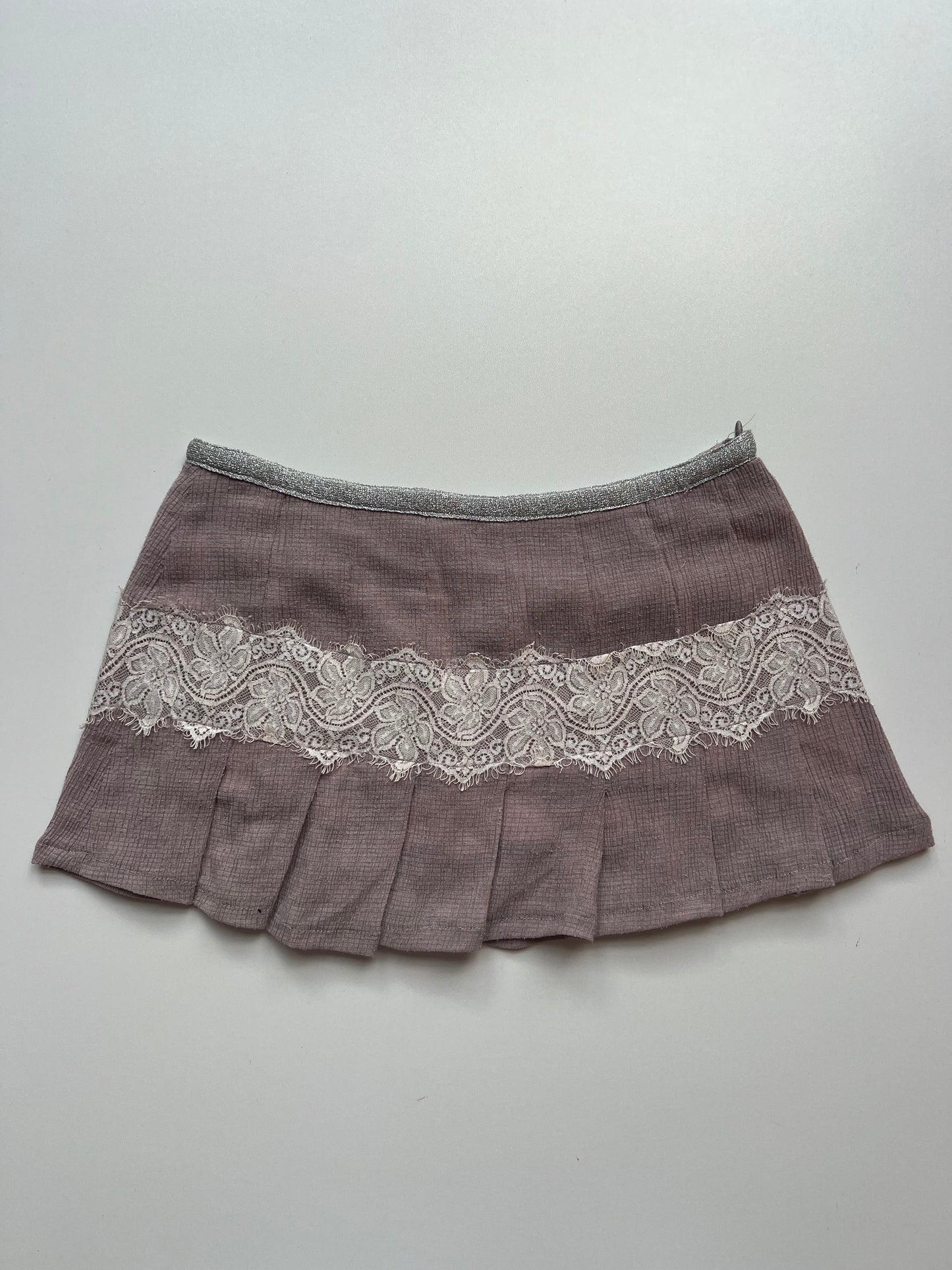 00s pink lace mini skirt- size XS
