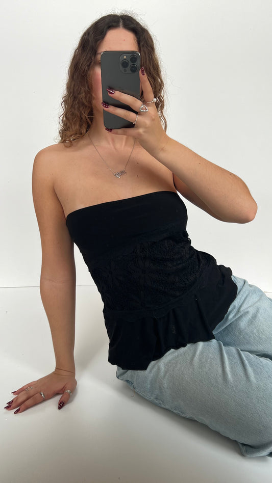 00s black strapless lace top- size M