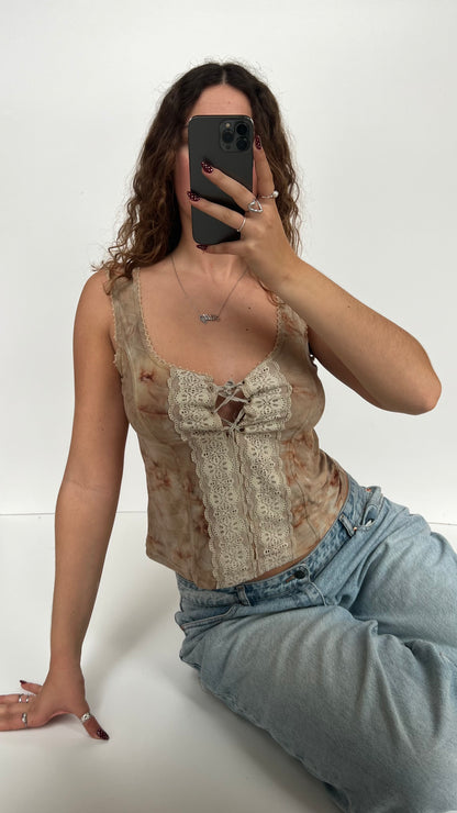 00s beige lace tank top- size S