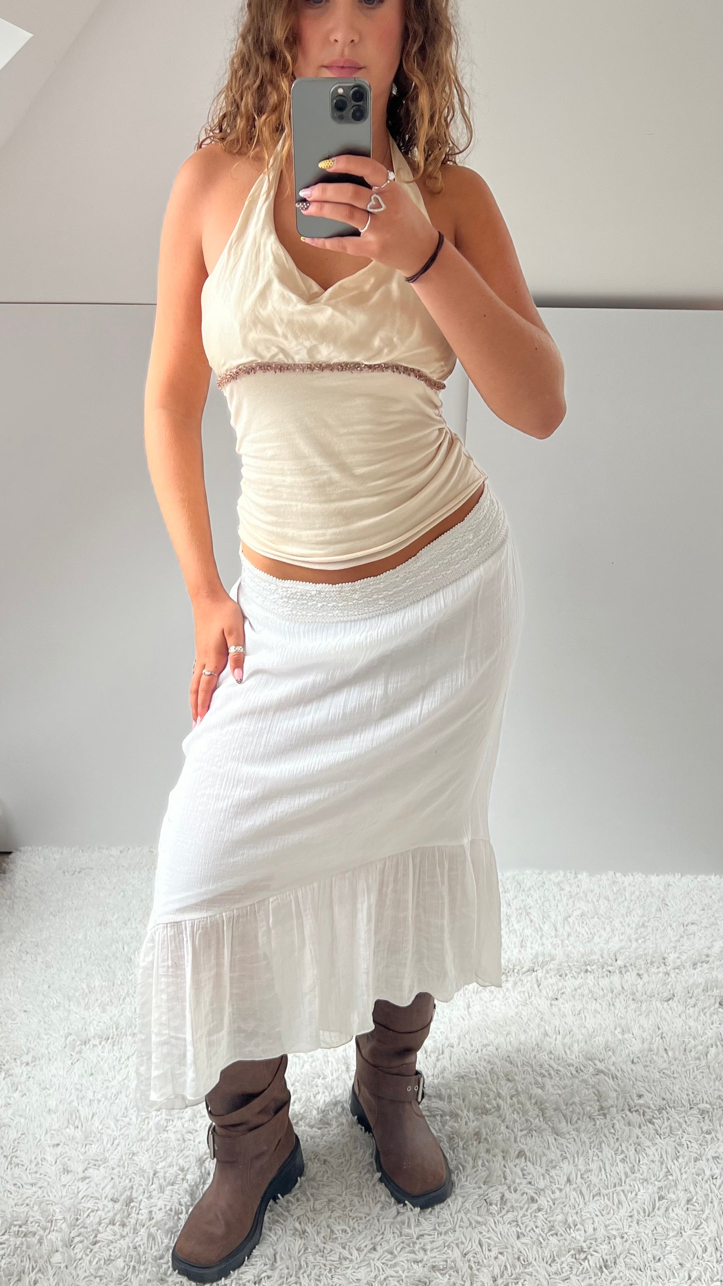 00s white boho maxi skirt- size M