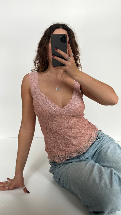 00s pink lace tank top- size M