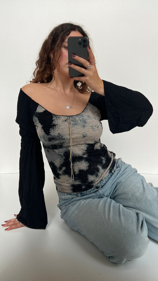 00s black milkmaid long sleeve top- size L