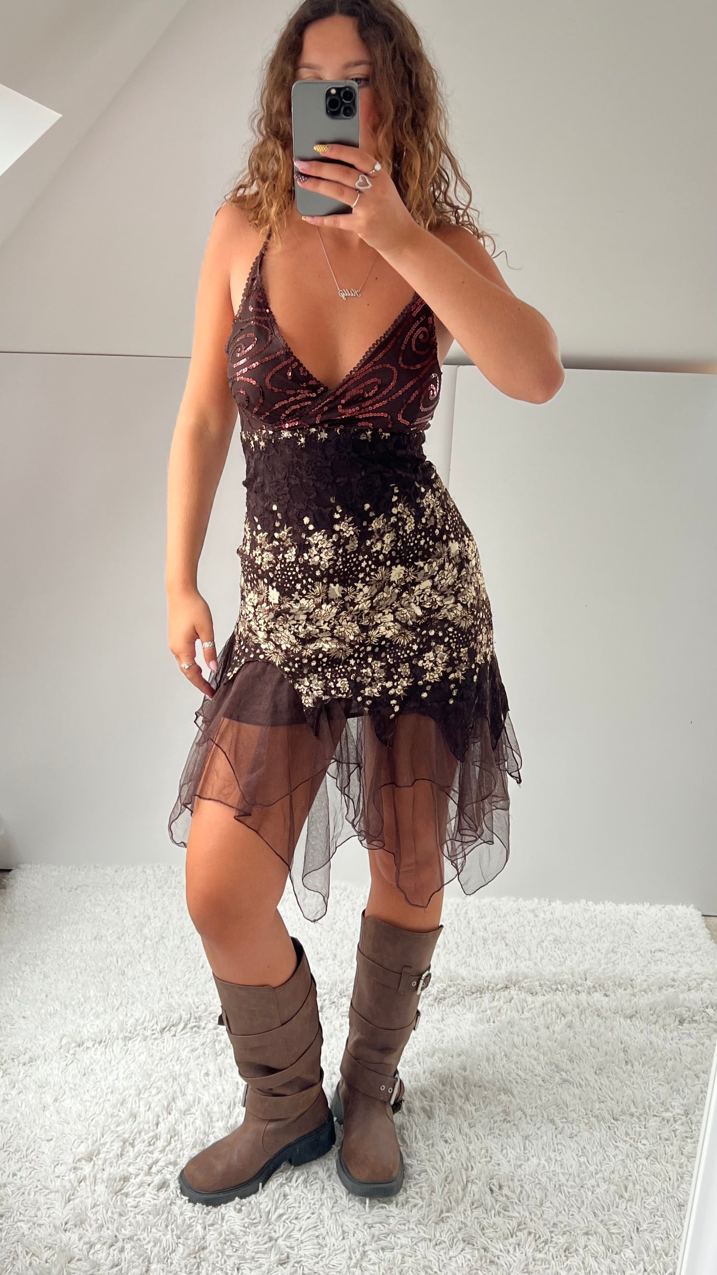 00s brown fairy lace dress- size M