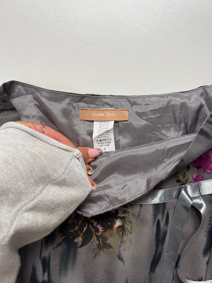 00s grey floral mini skirt- size S