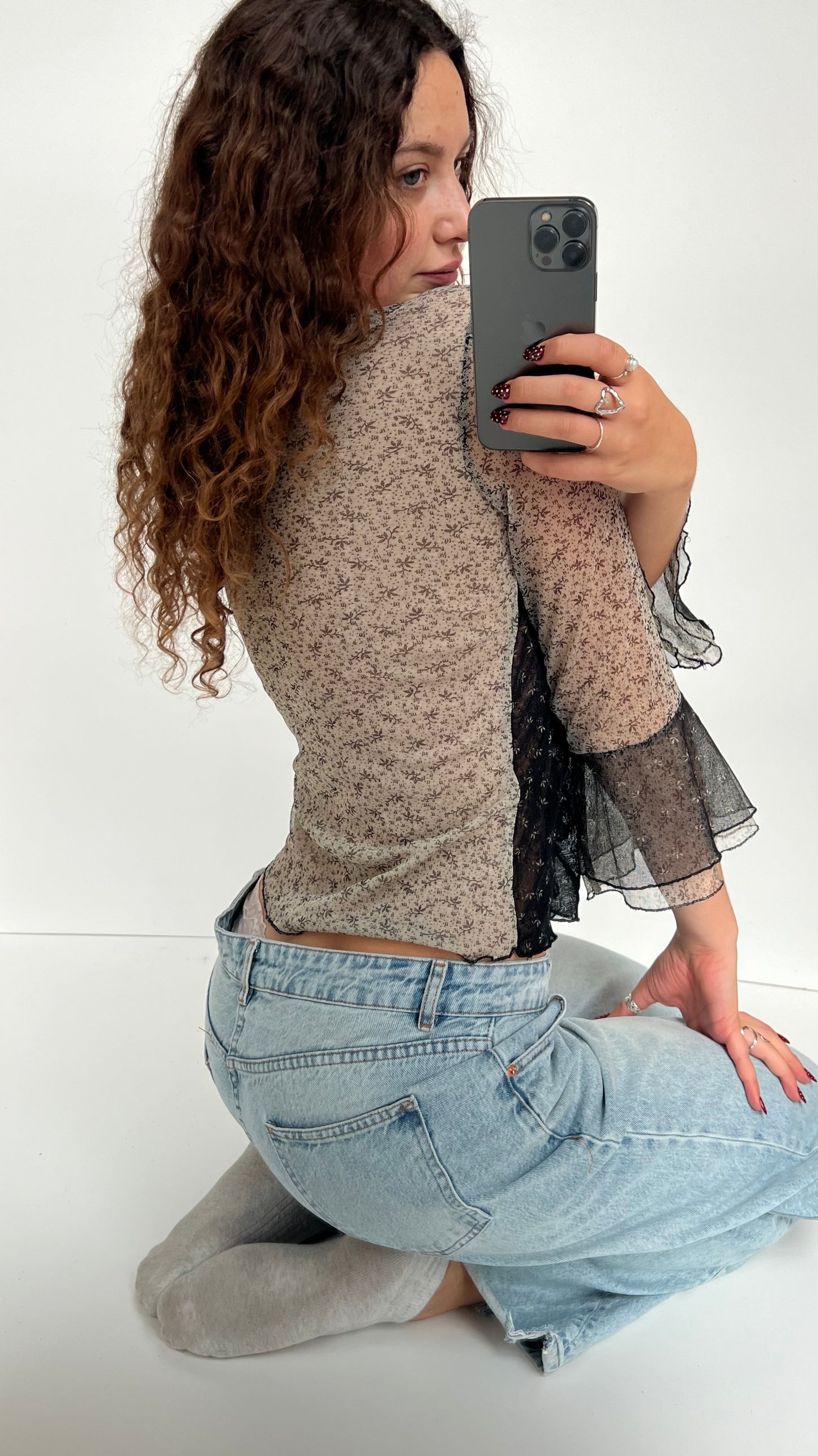 00s black mesh floral long sleeve- size M/L