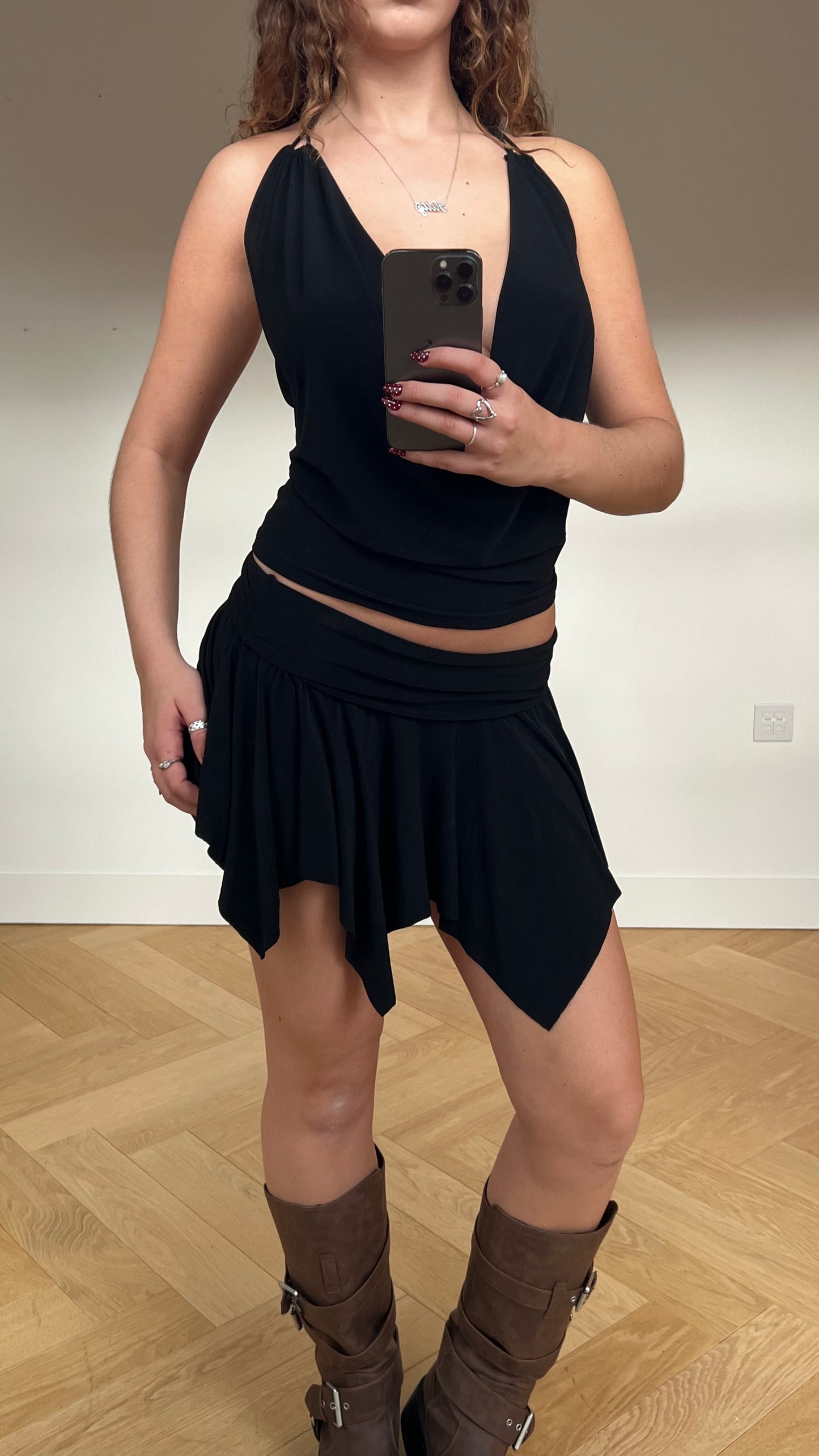 00s black asymmetric mini skirt- size S