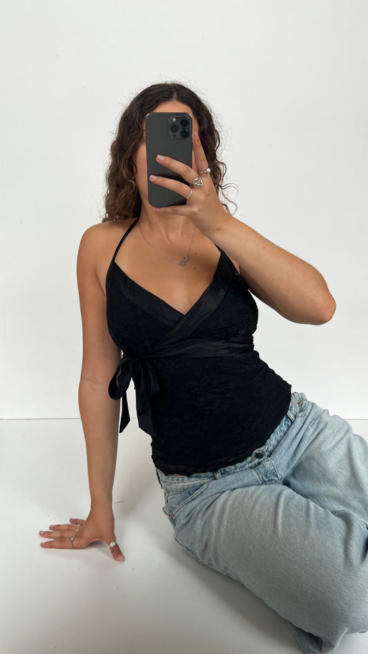 00s black lace cami- size L
