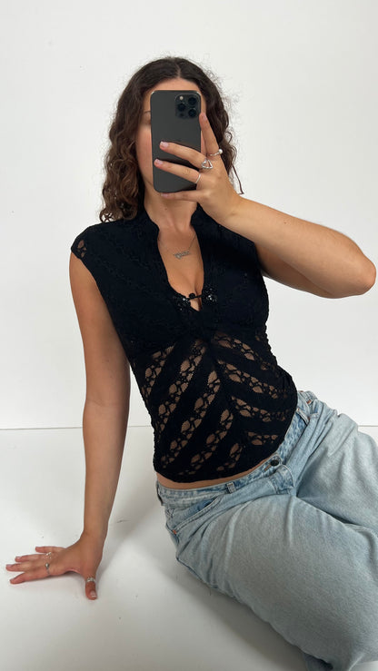 00s black lace sequin top- size M
