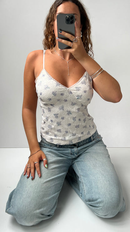 00s white lace flroal cami- size M