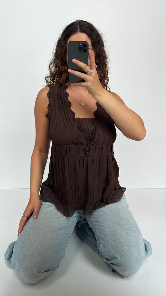 00s brown lace babydoll top- size L