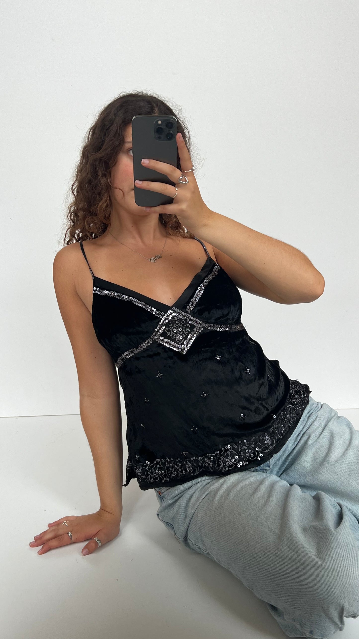 00s black velvet sequin cami- size L