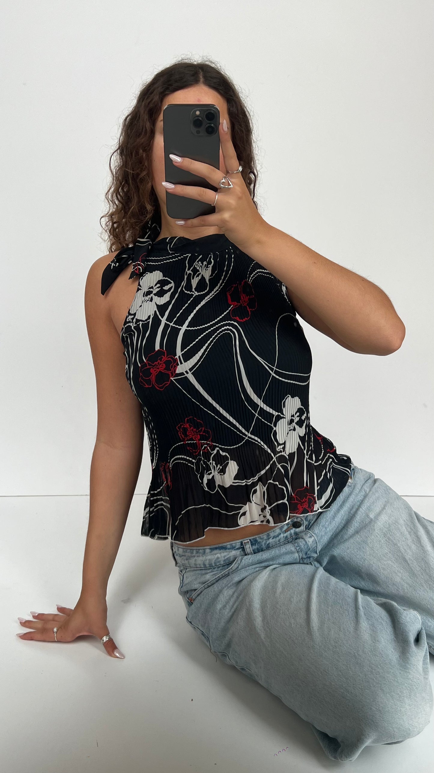 00s black red floral cami- size M
