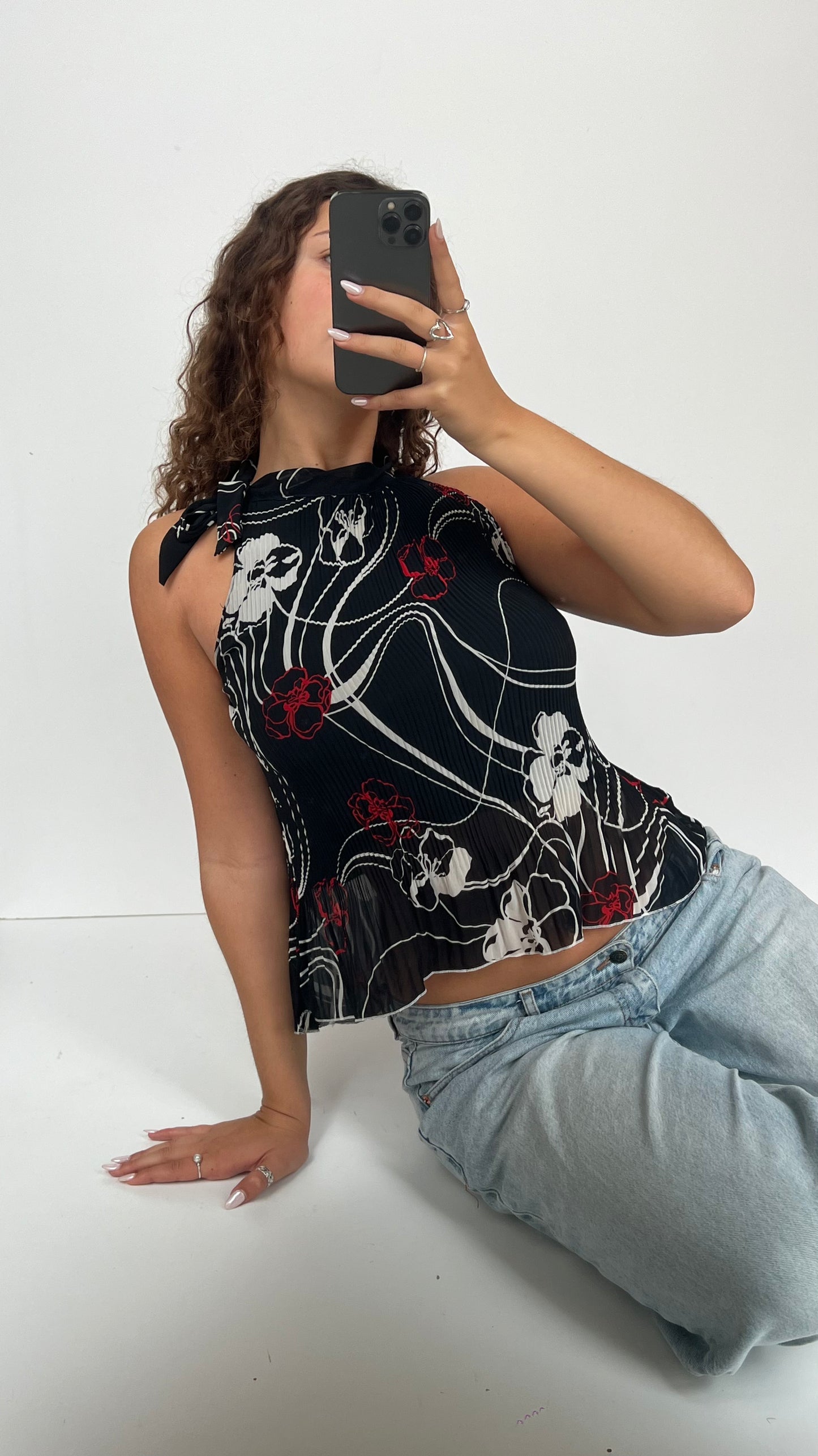 00s black red floral cami- size M