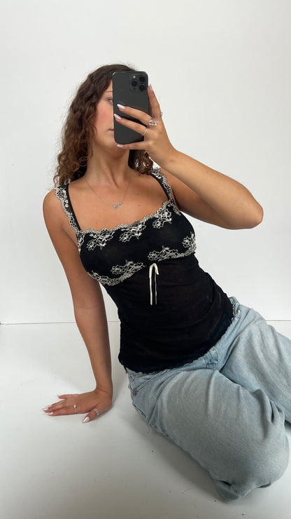 00s mesh black lace cami- size L