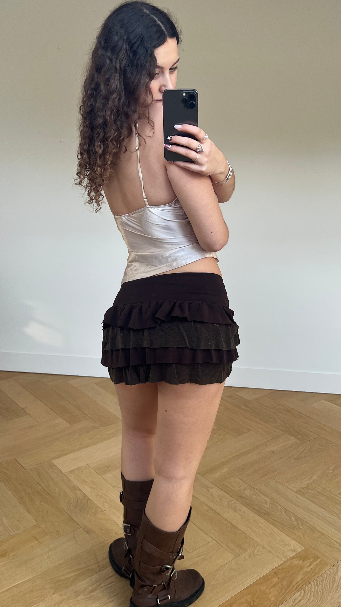 00s brown ruffle mini skirt- size S
