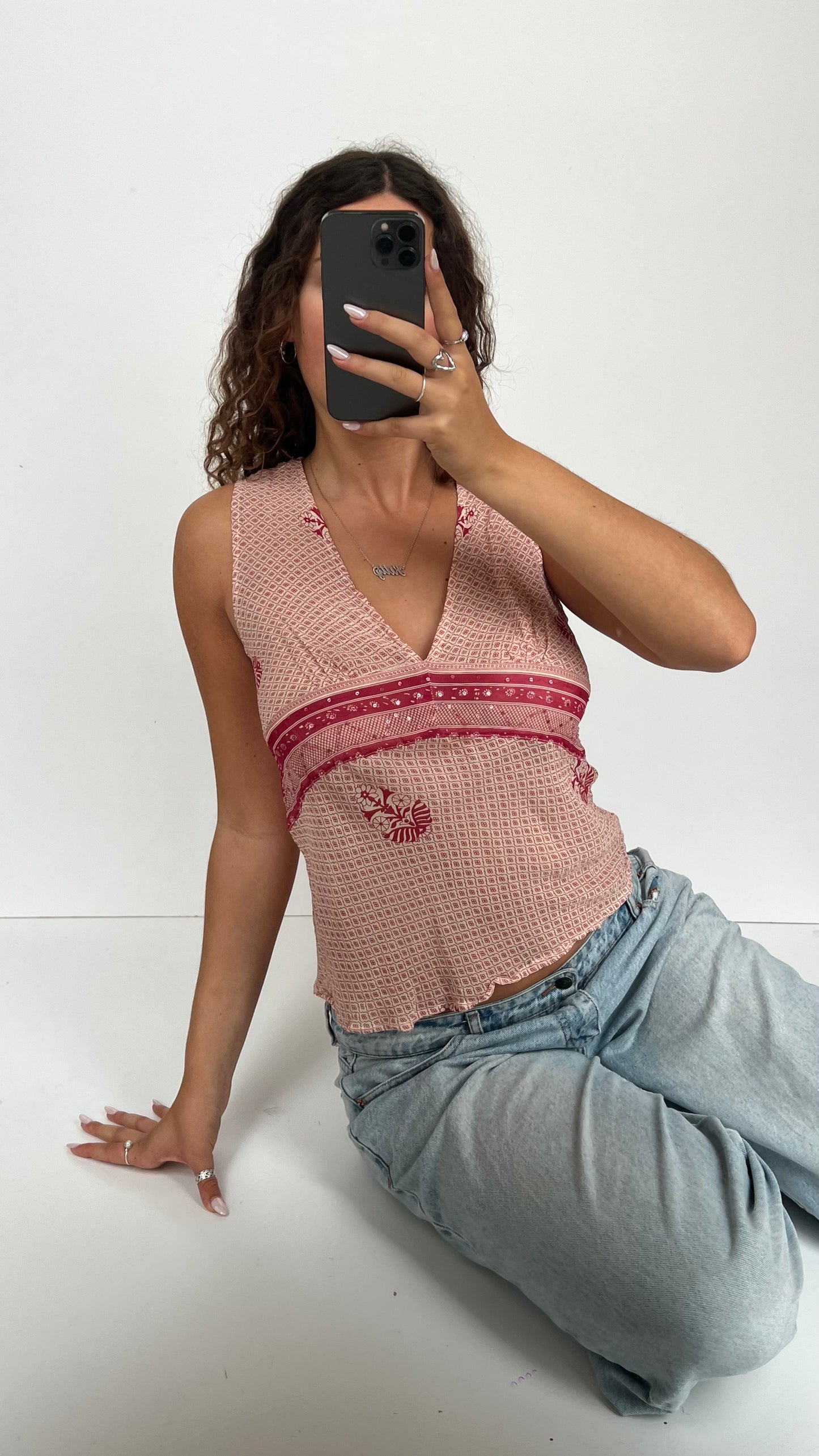 00s pink sequin tank top- size L