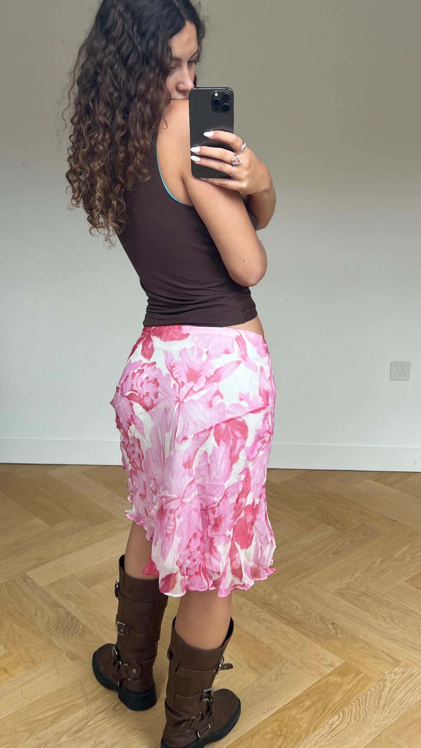 00s pink floral midi skirt- size M