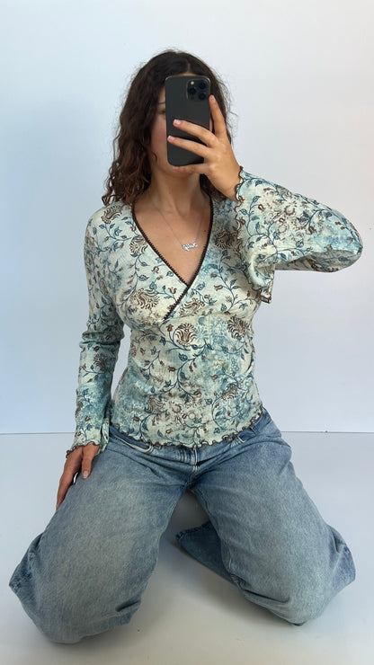 00s blue floral long sleeve top- size XL
