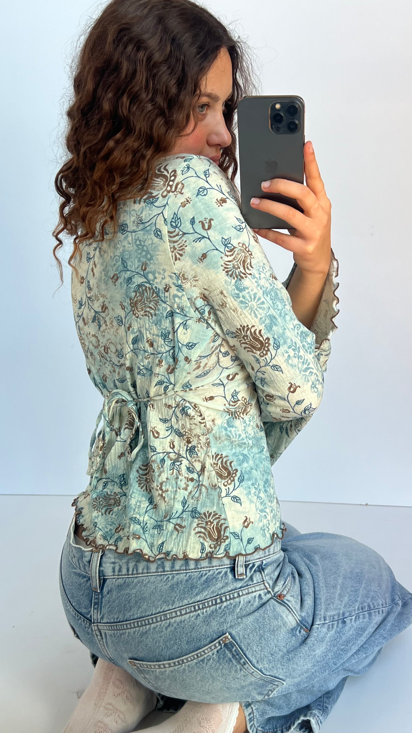 00s blue floral long sleeve top- size XL