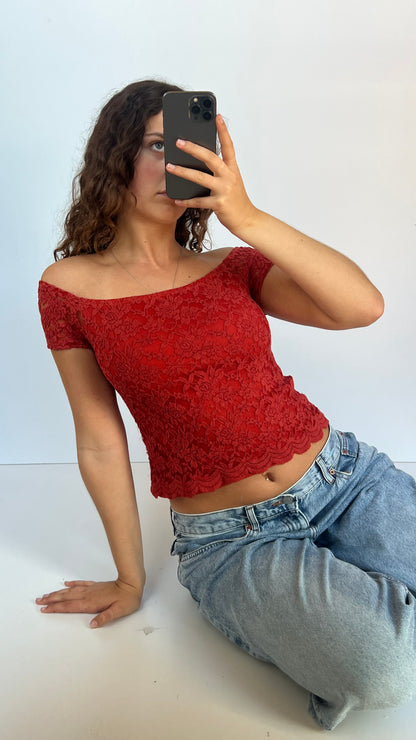 00s burnt orange lace top- size L