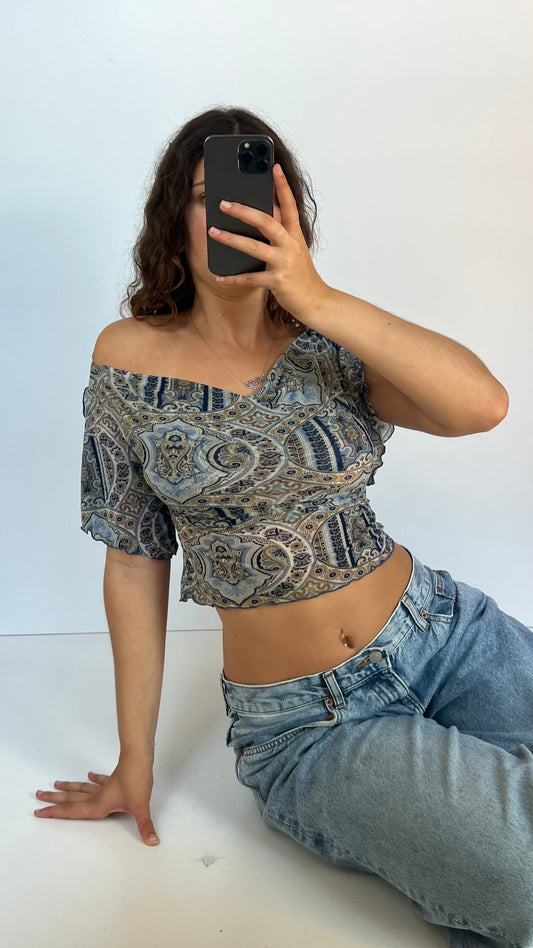 00s blue mesh patterned top- size M