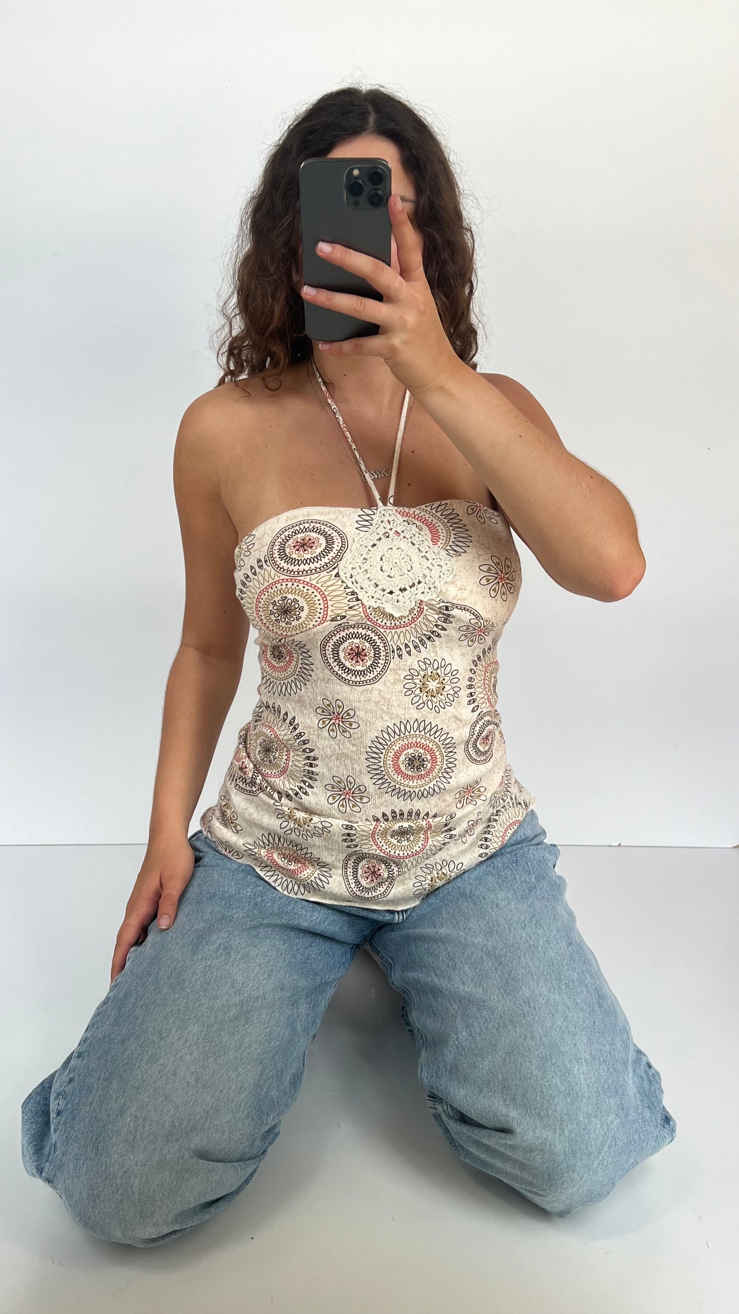 00s cream floral cami- size M