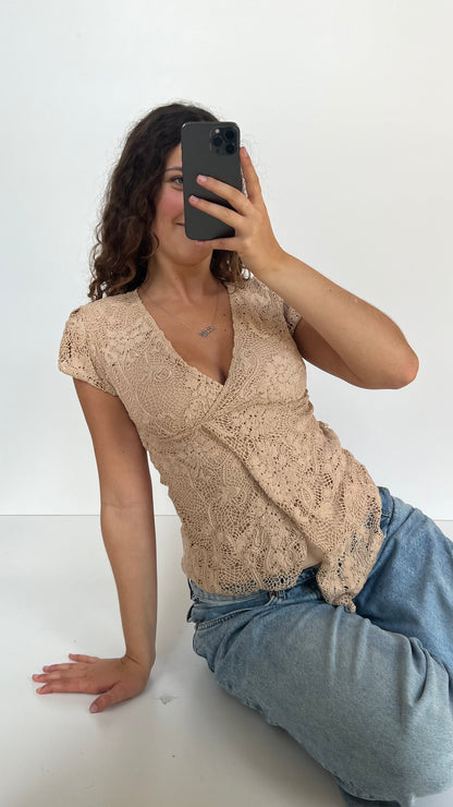 00s beige crochet babydoll top- size S