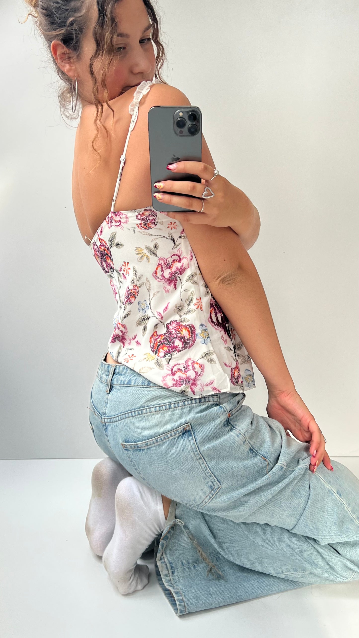 00s white embroidered cami- size XS