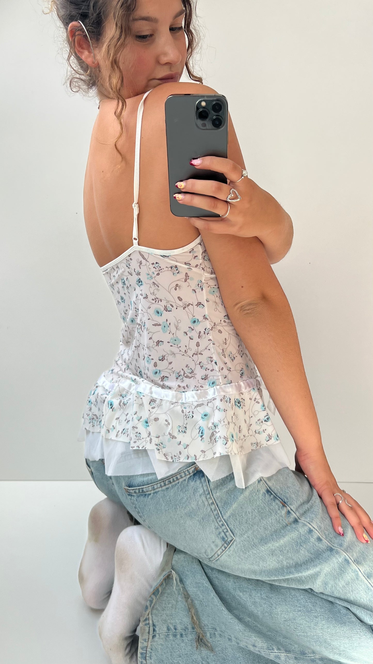 00s white floral cami- size S/M