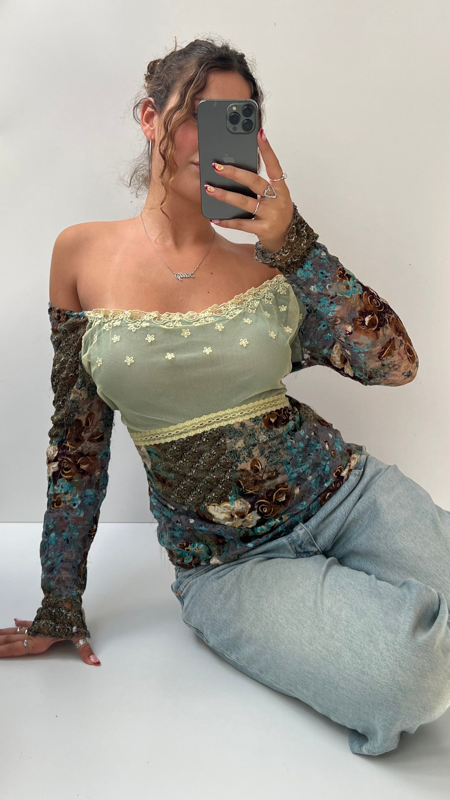 00s blue floral mesh long sleeve top- size M