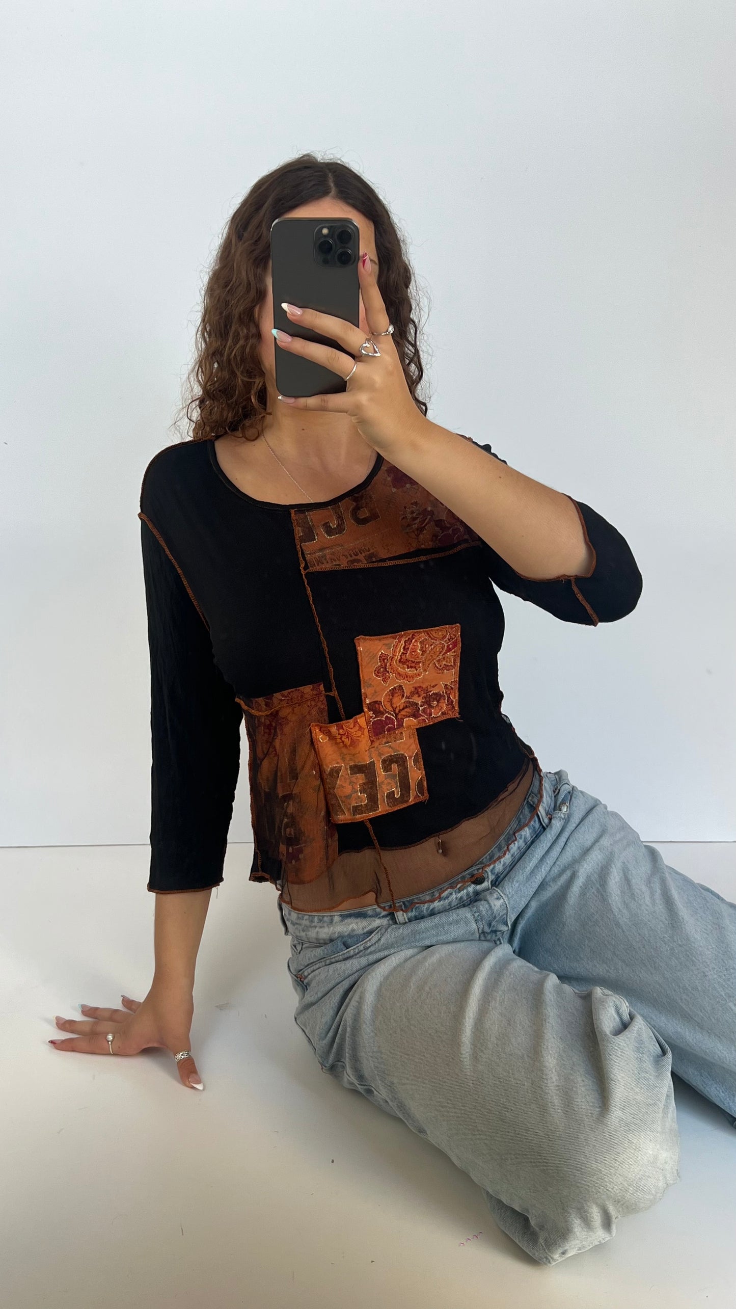 00s black orange mesh top- size L