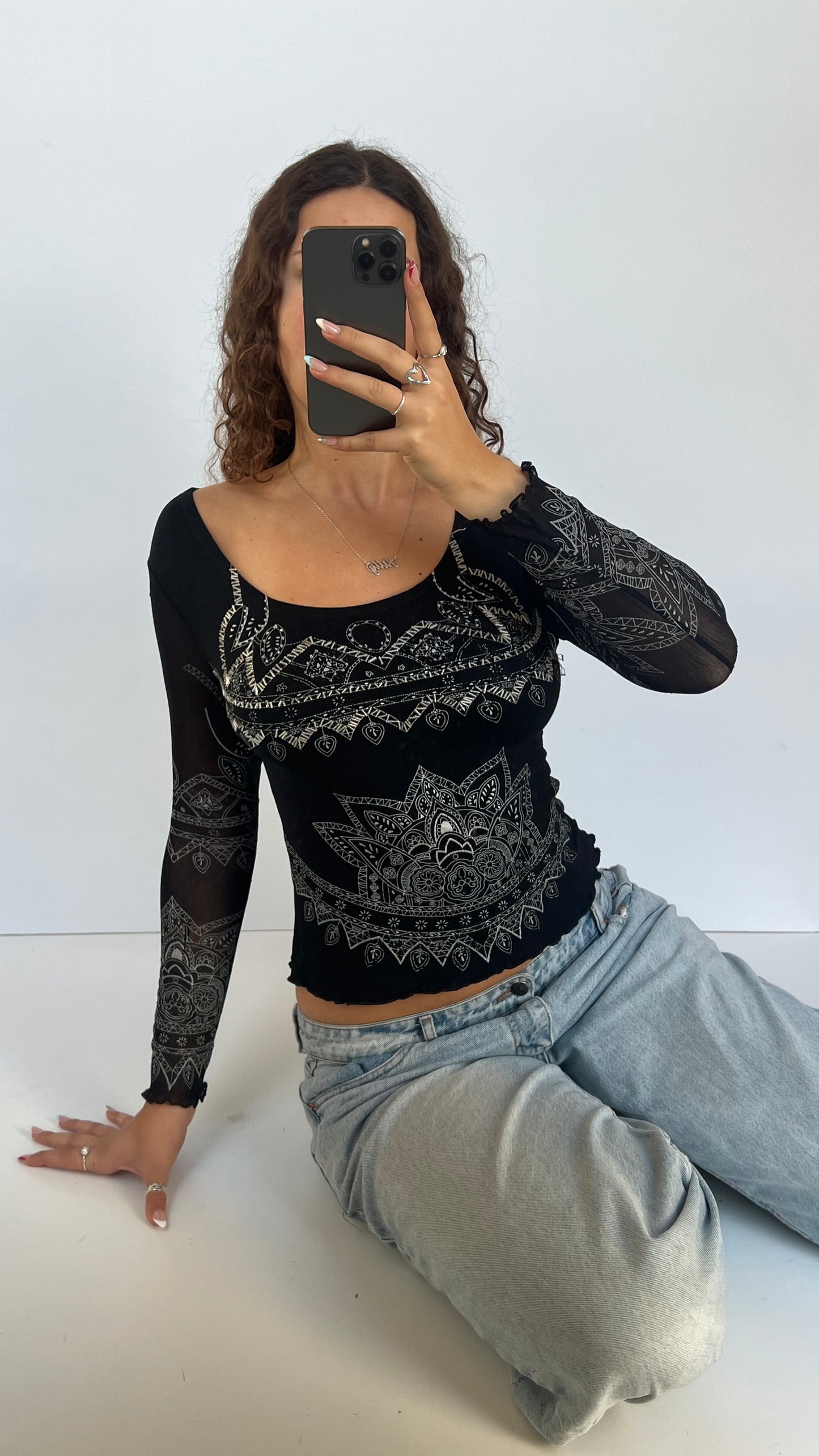 00s black patterned top- size S