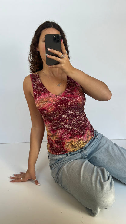 00s pink lace tank top- size M