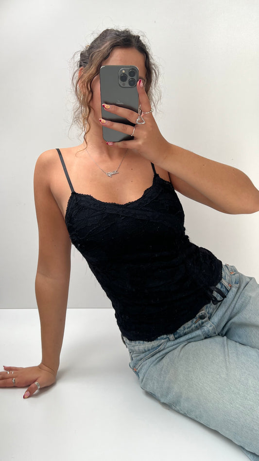 00s black lace cami- size S/M