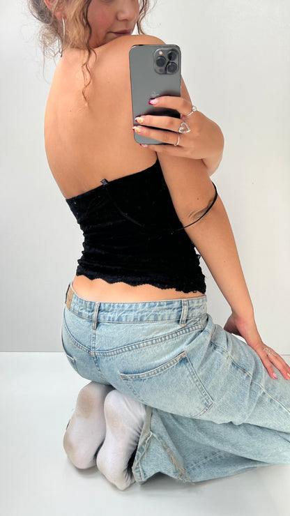 00s black lace cami- size S/M