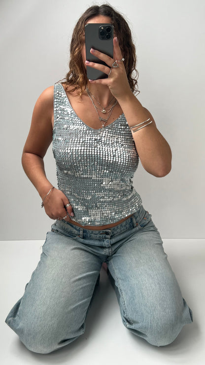 00s silver sequin cami- size S