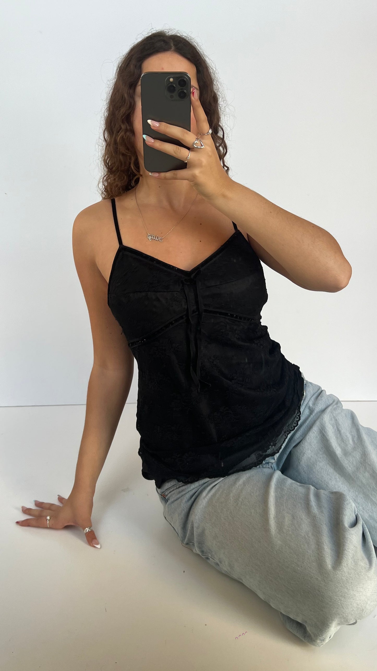 00s black lace velvet cami- size L