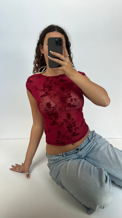 00s red velvet baby tee- size M