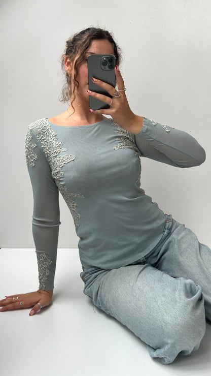00s blue mesh lace long sleeve top- size M