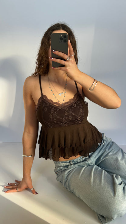 00s brown lace ruffle cami- size M