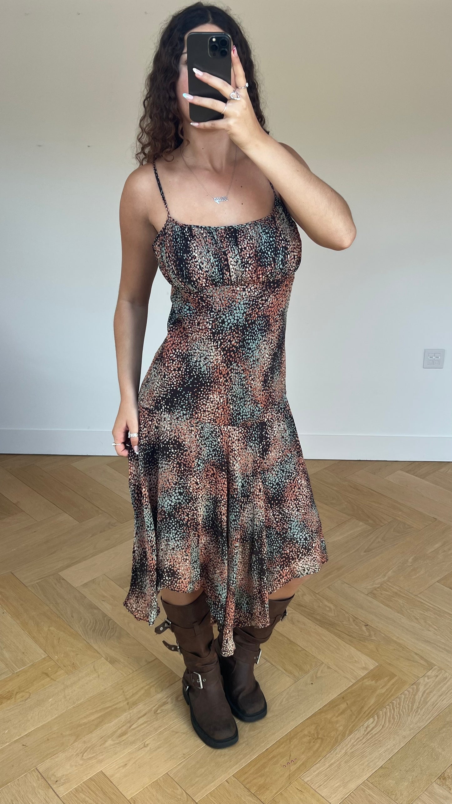 00s brown patterned midi dress- size M